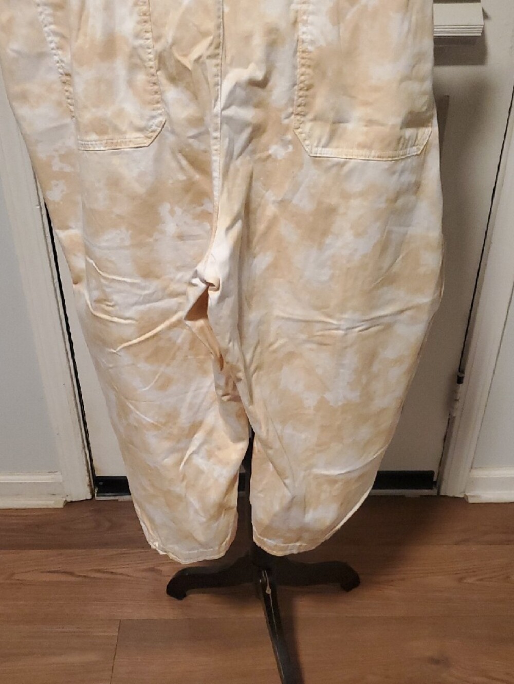 Lane Bryant Tan and White Label Cotton Blend Capris - Picture 8 of 8